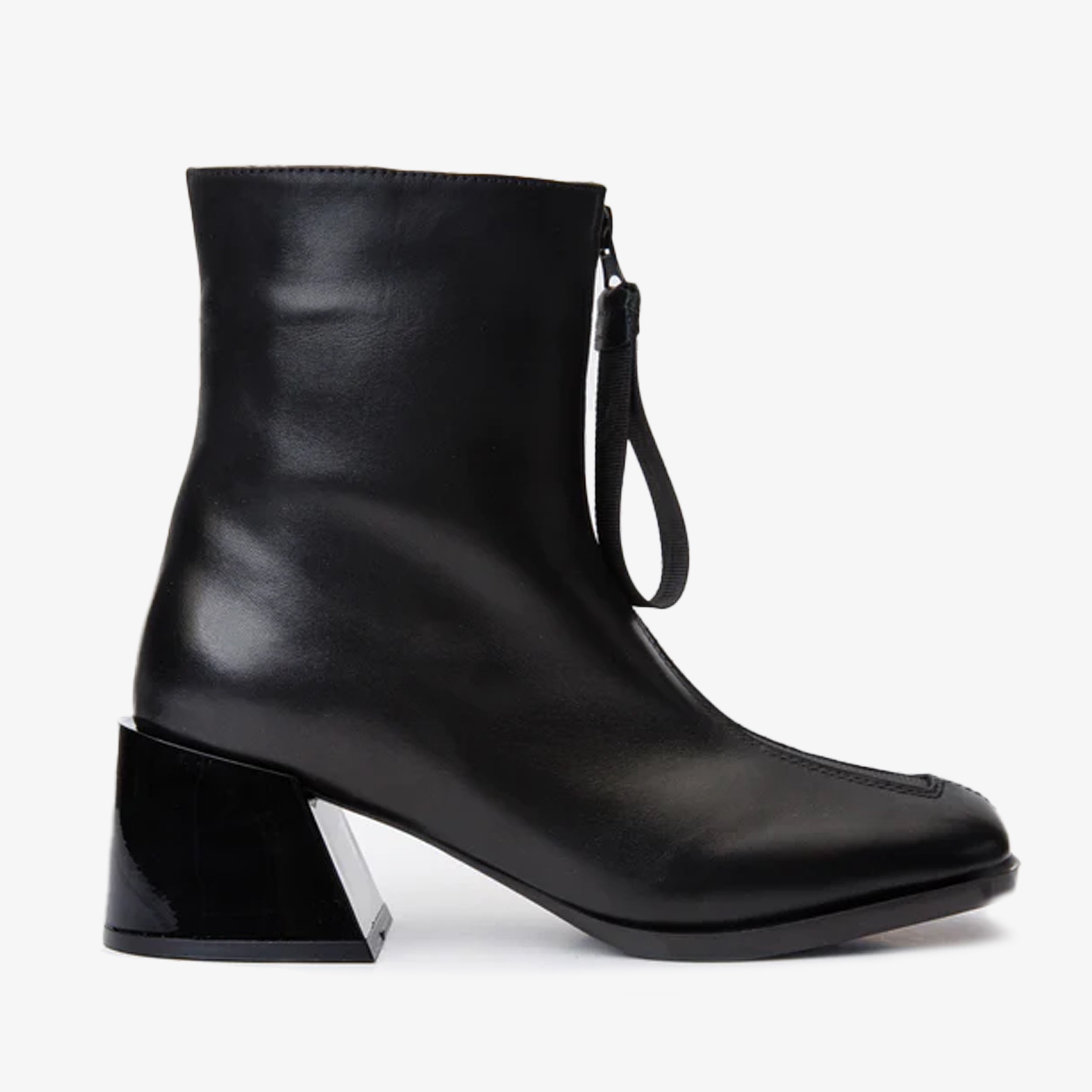 The Tackle Black Leather Block Heel Boot - Vinci Leather