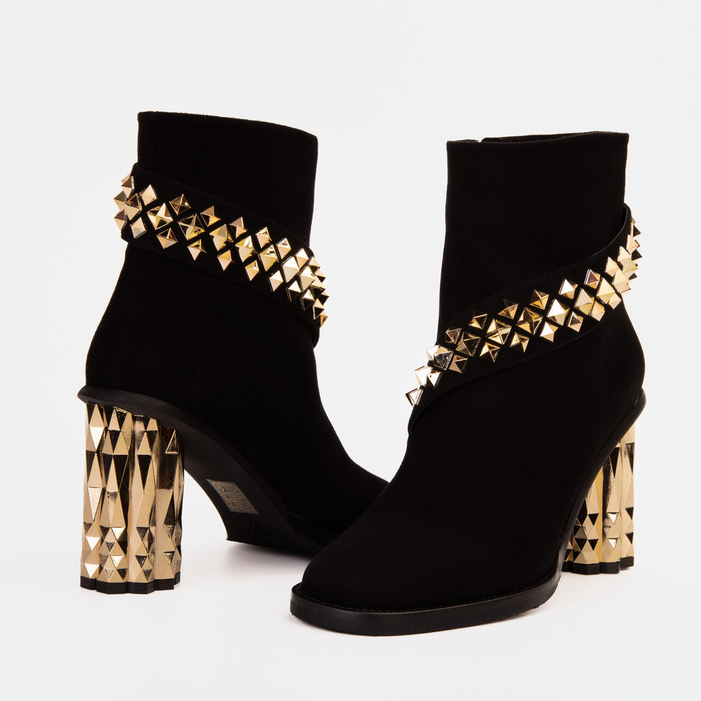 The Metal Black Suede Leather Block Heel Boot - Vinci Leather