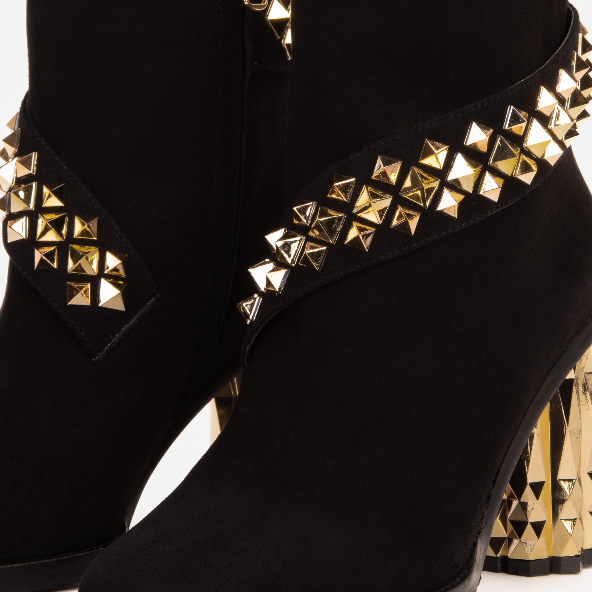 The Metal Black Suede Leather Block Heel Boot - Vinci Leather