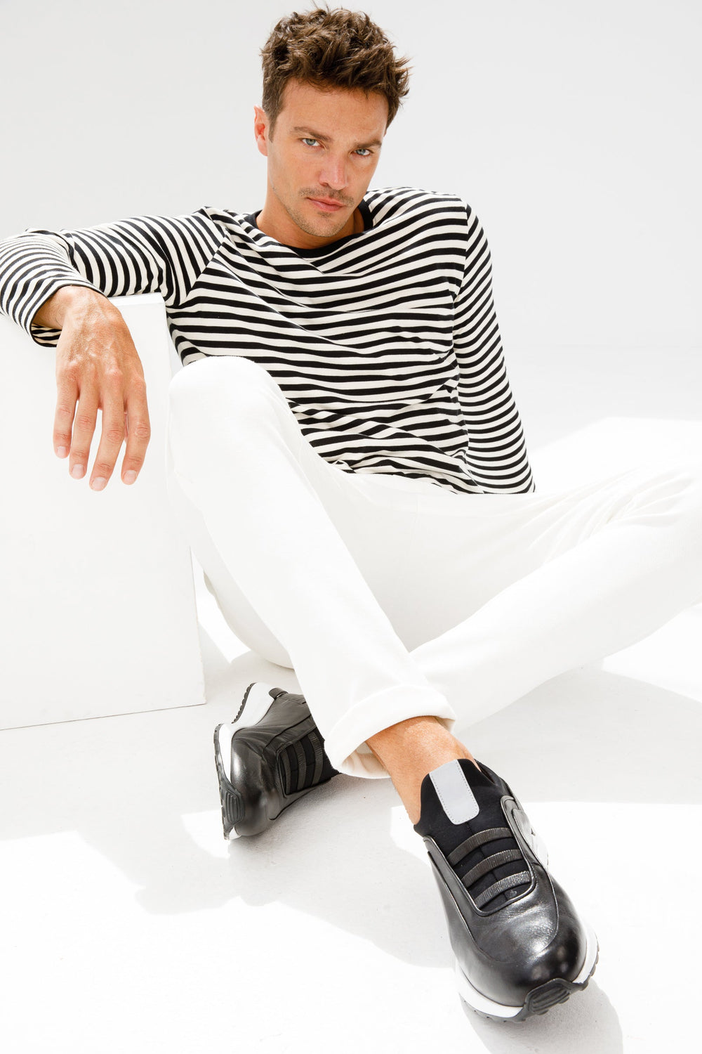 The Sonoma Black Leather Sneaker - Vinci Leather
