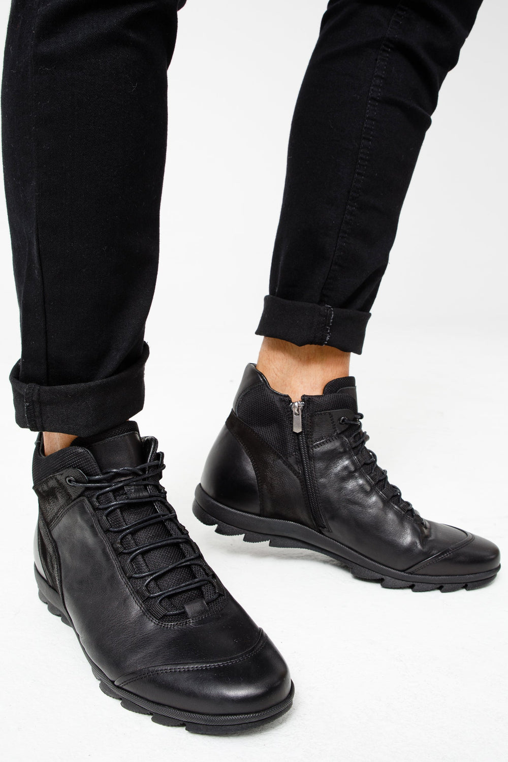 The Houston Leather Black Lace-Up Casual Boot with a Zipper - Vinci Leather