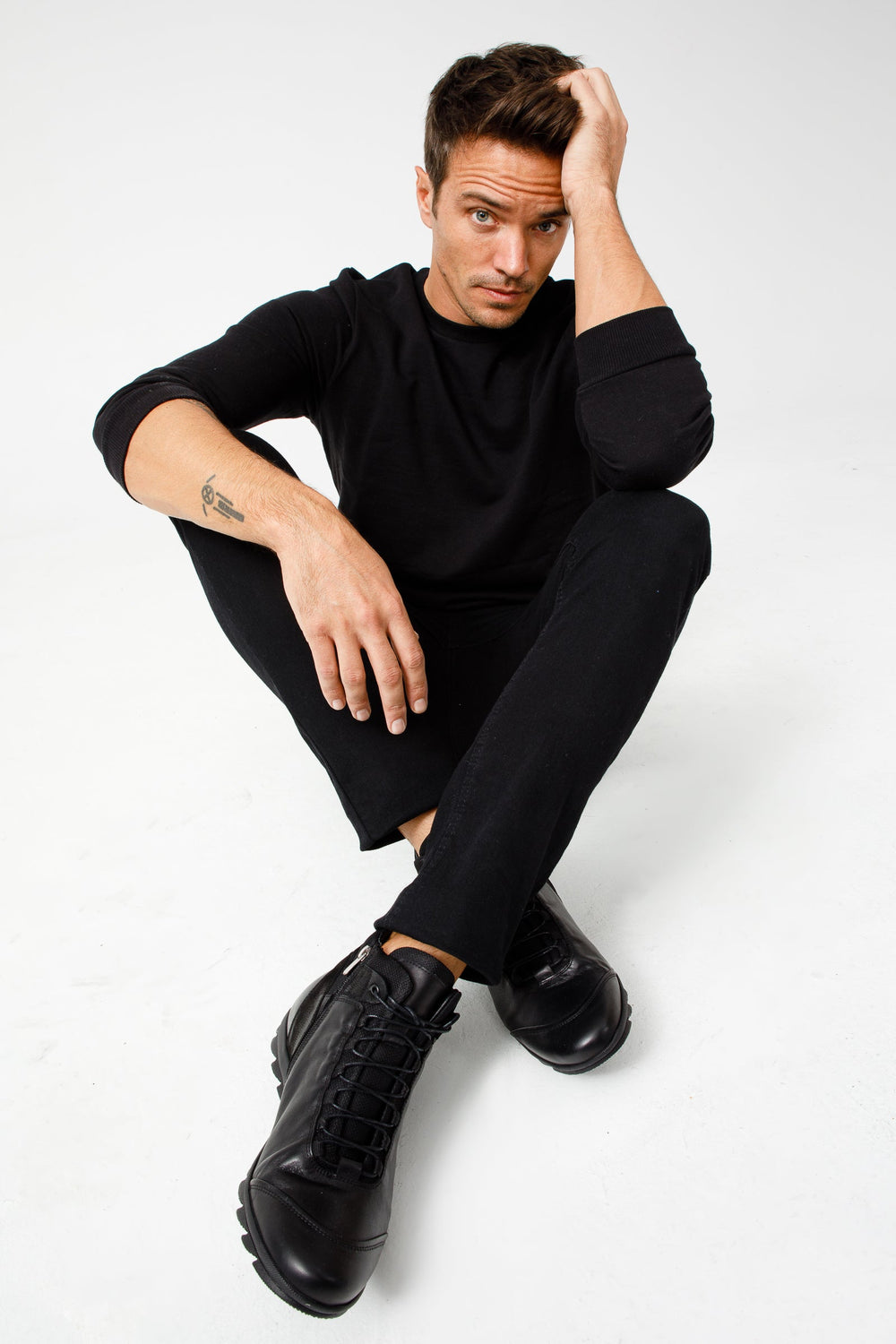 The Houston Leather Black Lace-Up Casual Boot with a Zipper - Vinci Leather