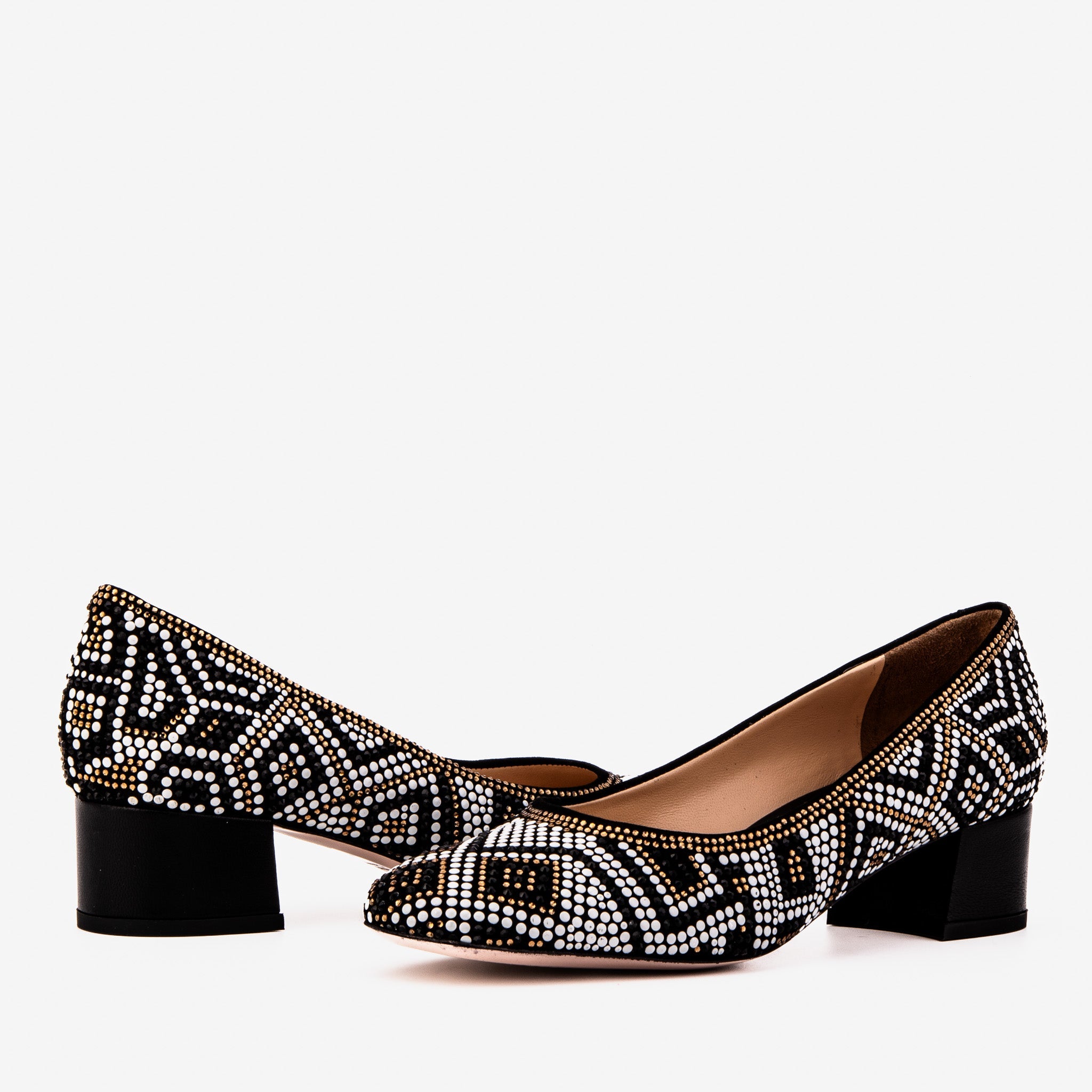 Nampula Crystal-Embellished Black Leather Pump - Vinci Leather