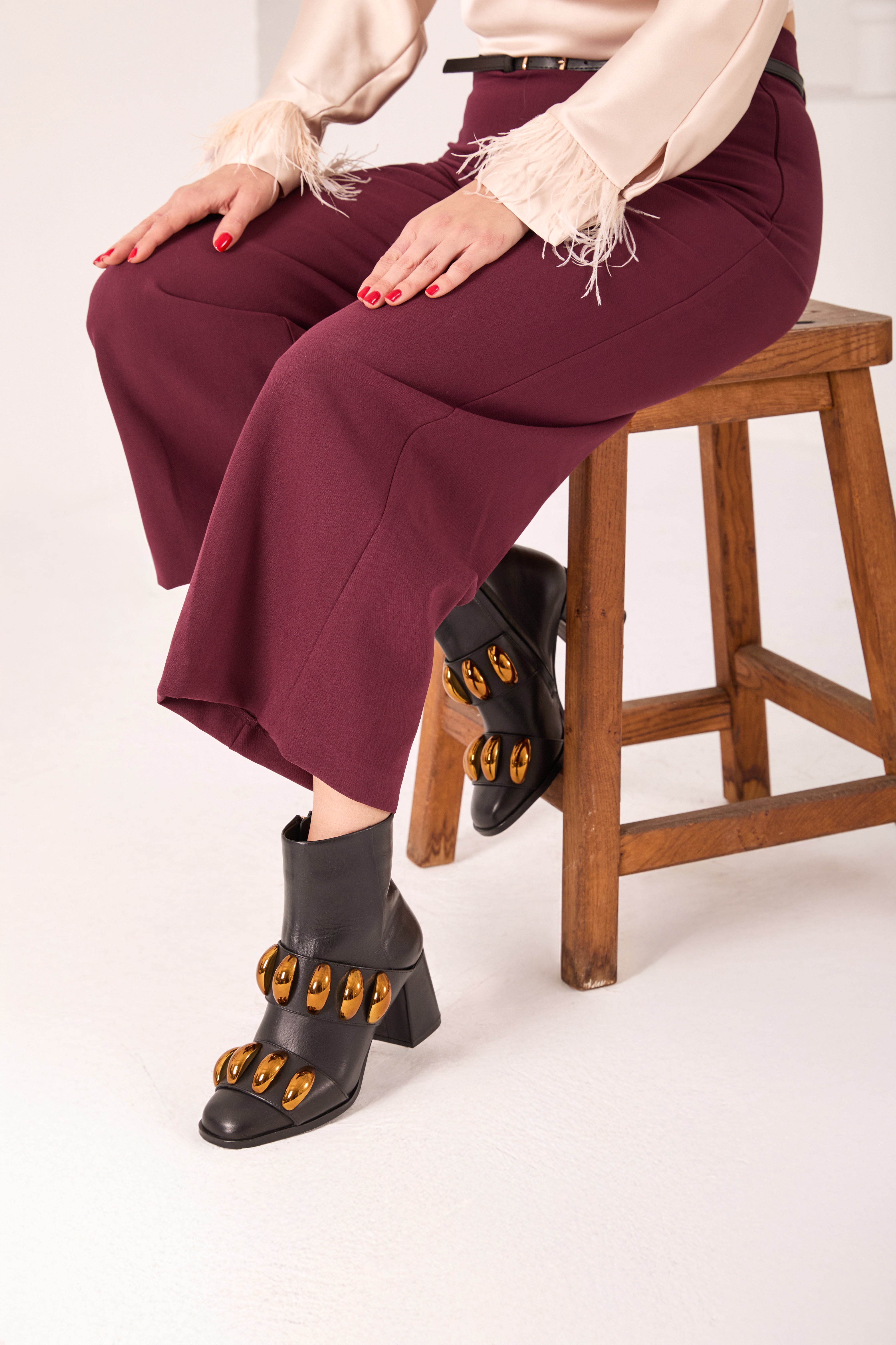 The Eclipse Black Gold Leather Block Heel Boot - Vinci Leather
