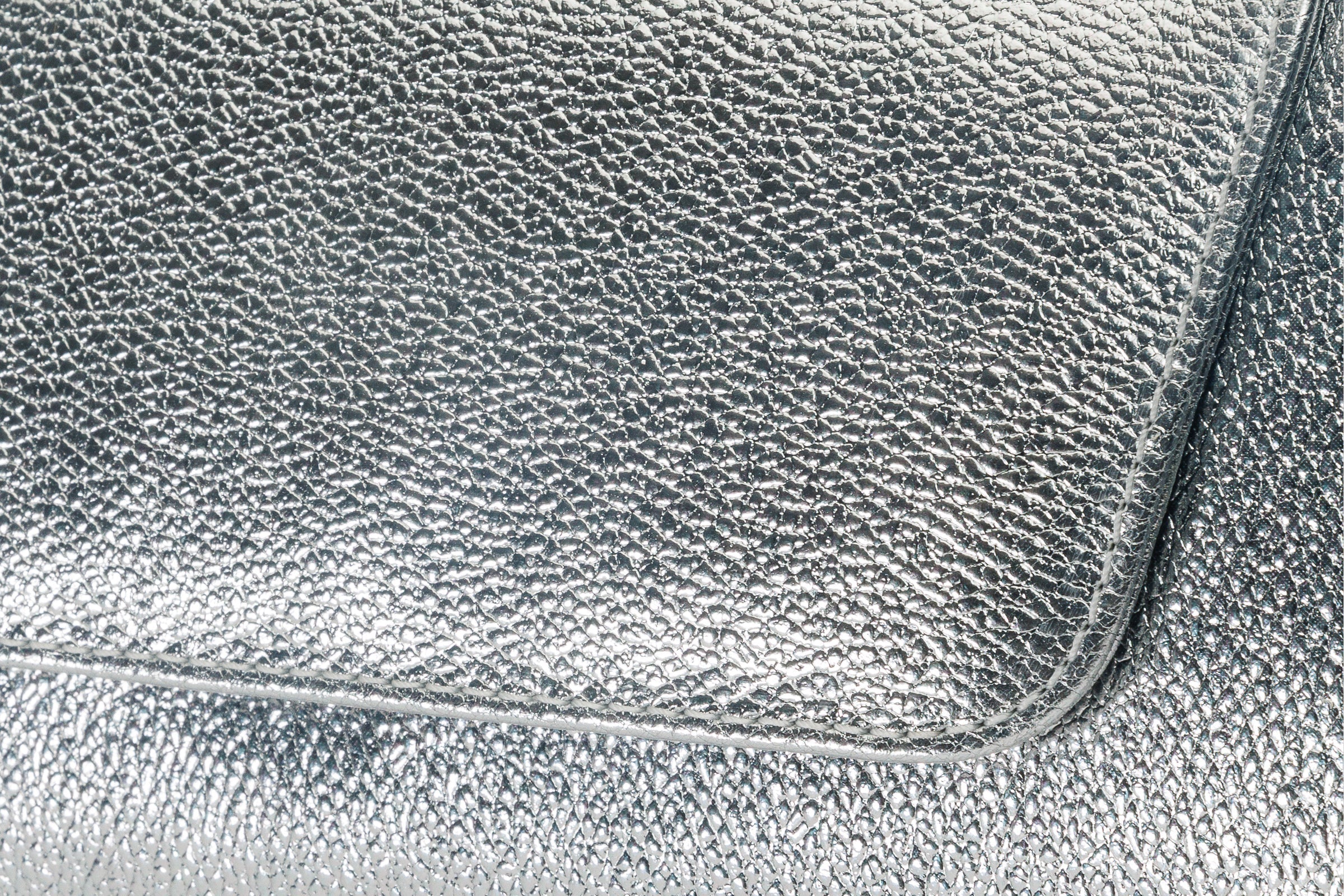 The Ege Silver Leather Clutch - Vinci Leather