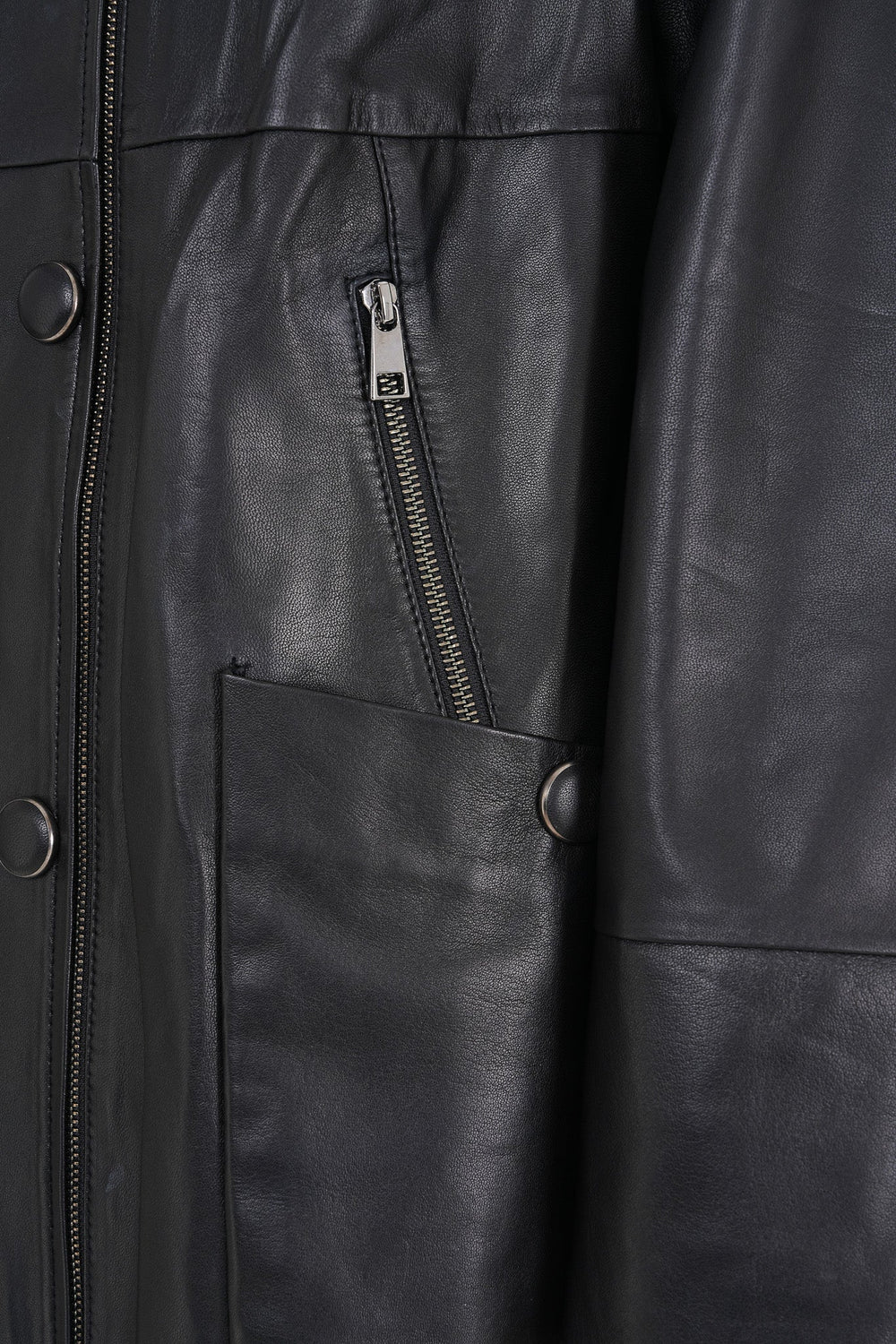 The Lioara Black Leather Jacket - Vinci Leather