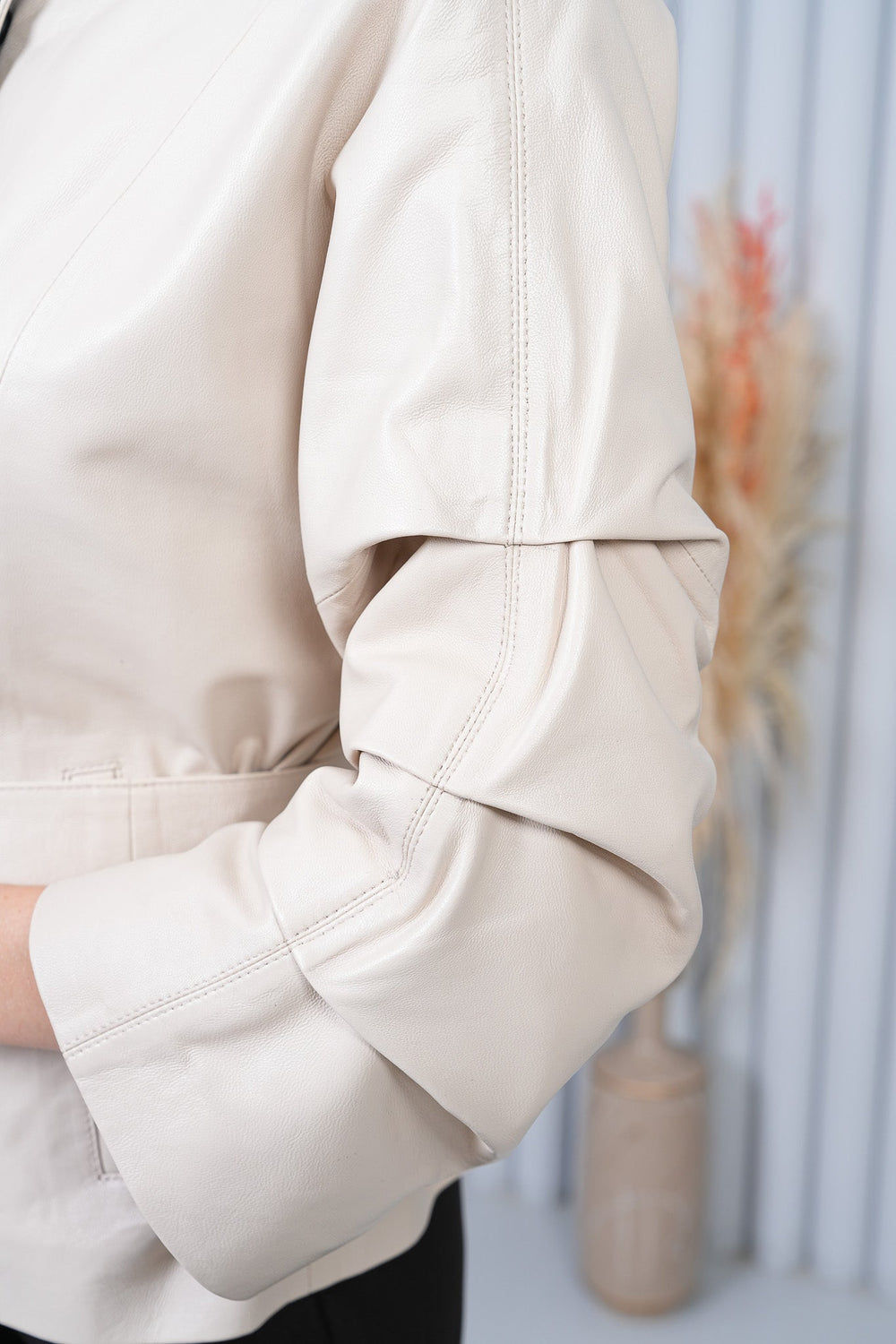 The Odessa Cream Leather Jacket - Vinci Leather