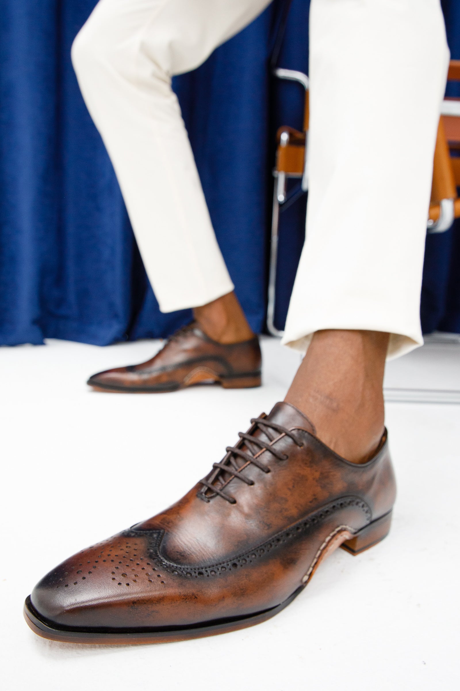 The Royal Hand Craft Brown Wingtip Oxford Shoe - Vinci Leather