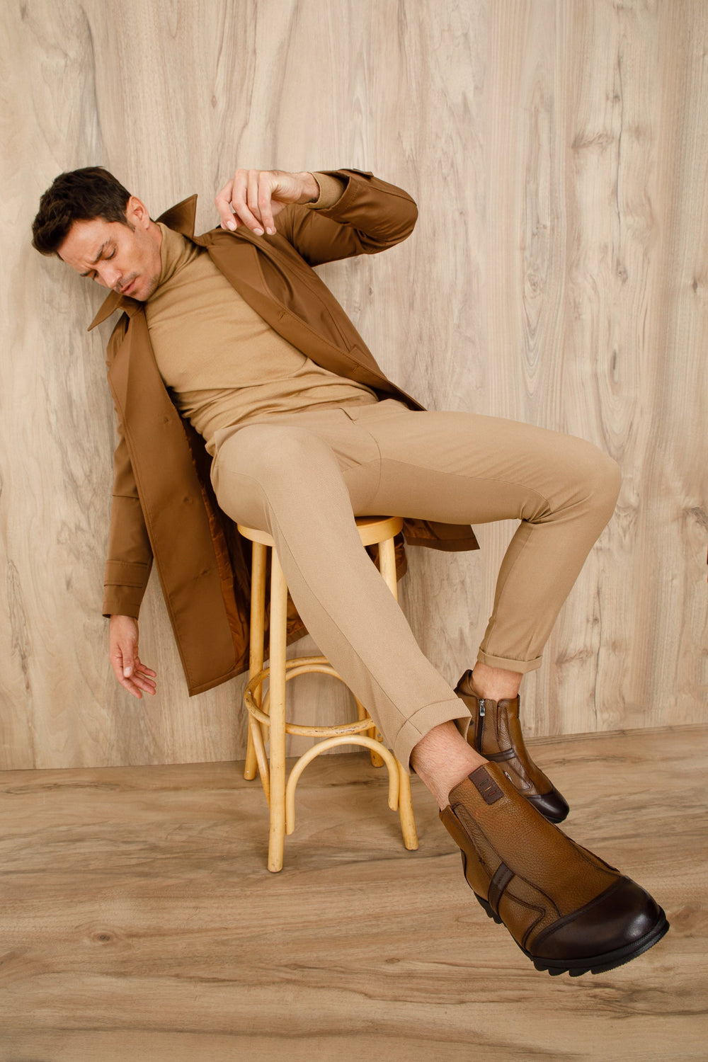 The Montreal Brown Leather Casual Zip-Up Ankle Boot - Vinci Leather