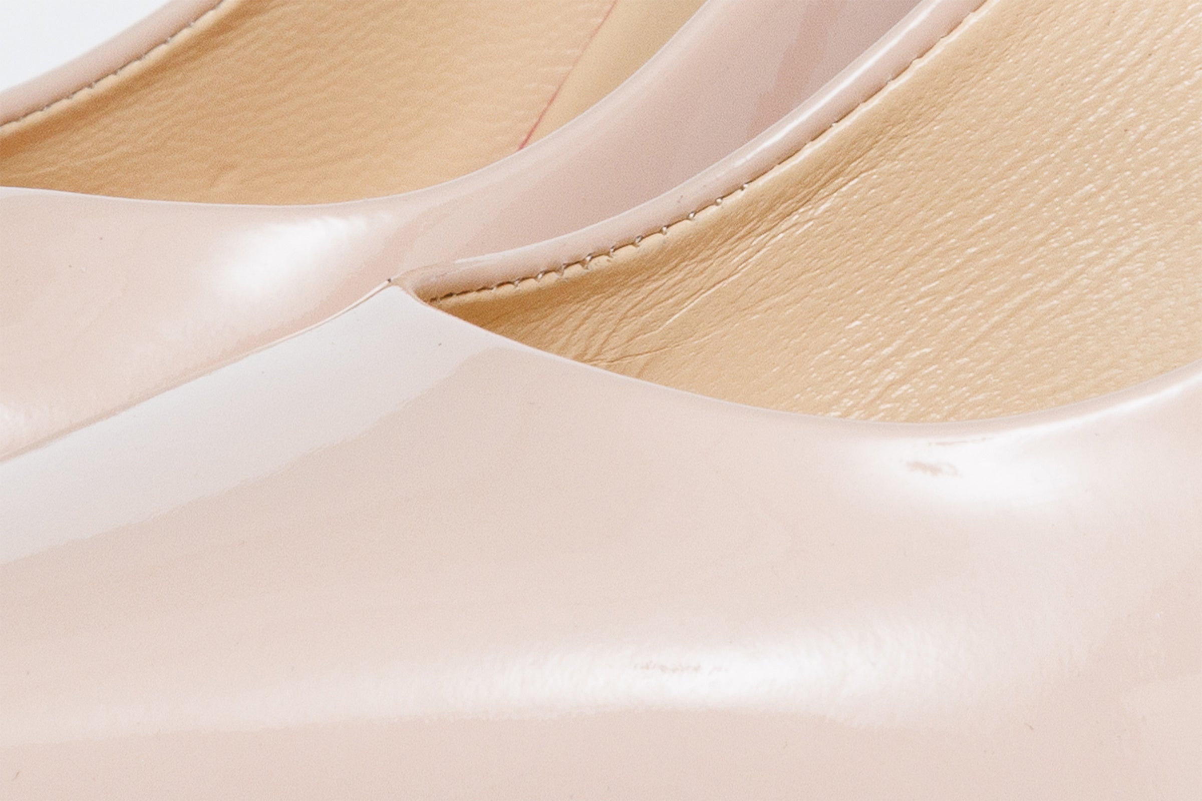 The Ege Cream Leather Pump Fuchsia Sole Shoe - Vinci Leather