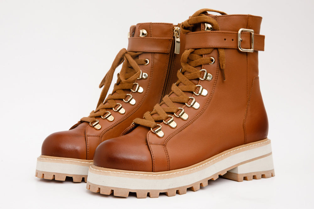 The Belgrano Tan Leather Lace-Up Ankle Boot With a Side Zipper - Vinci Leather