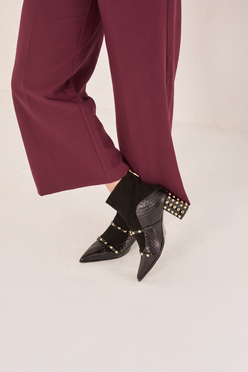 The  Valentina Leather Block Heel Boot - Vinci Leather