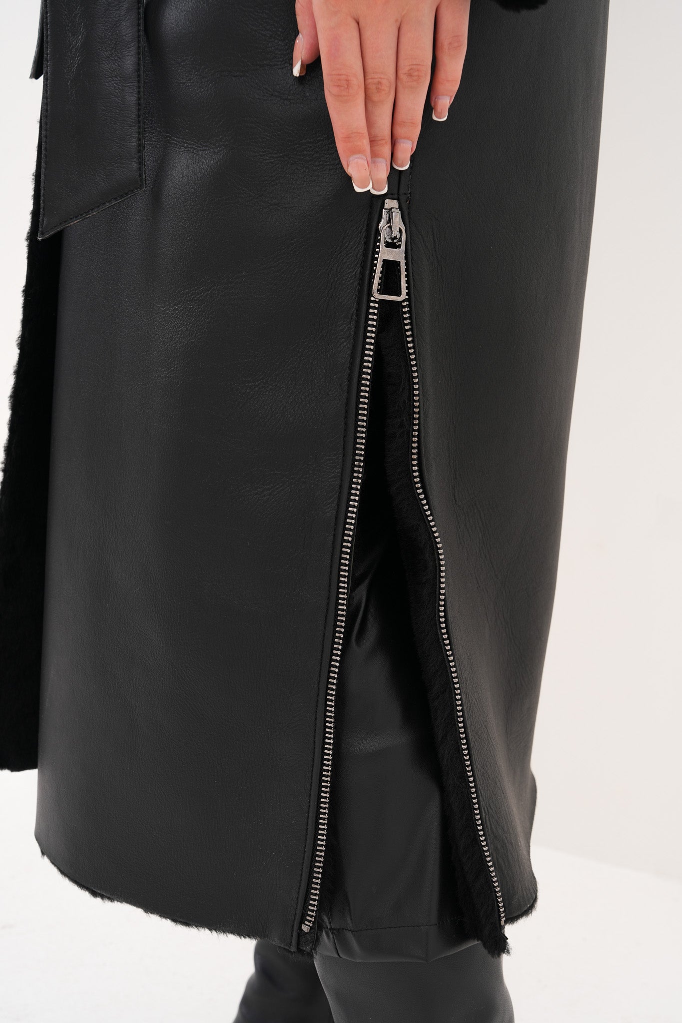 The Raven Long Shearling Black Leather Leather Jacket - Vinci Leather