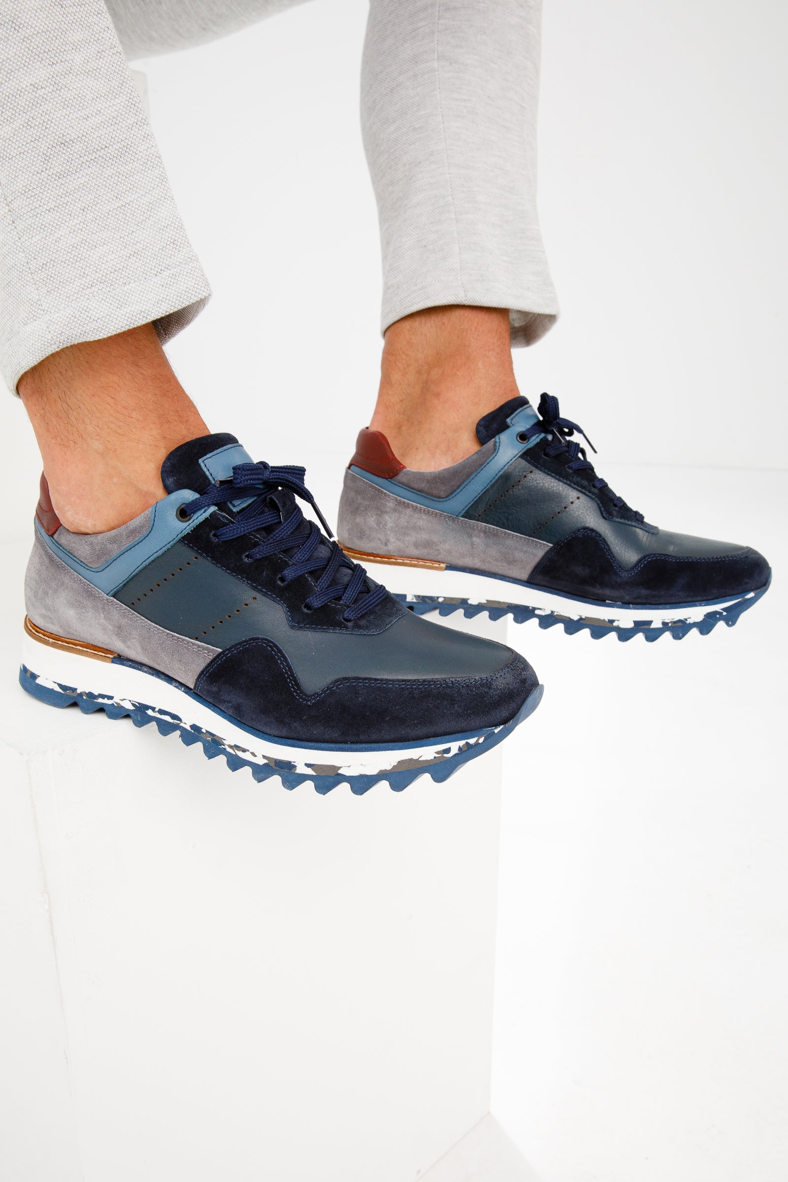 The Hoskova Navy Blue Leather Sneaker - Vinci Leather
