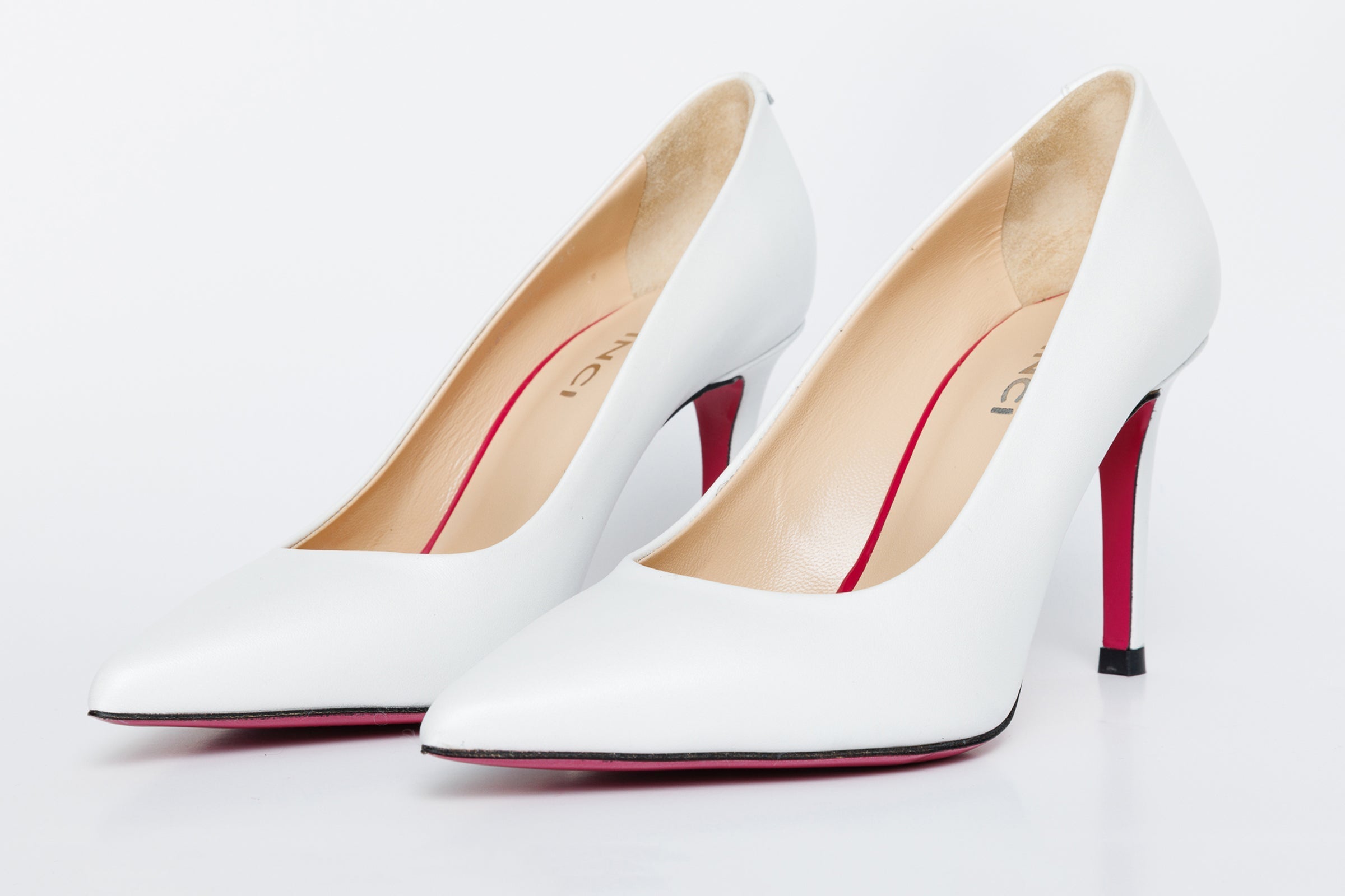 The Ege White Leather Pump Fuchsia Sole Shoe - Vinci Leather