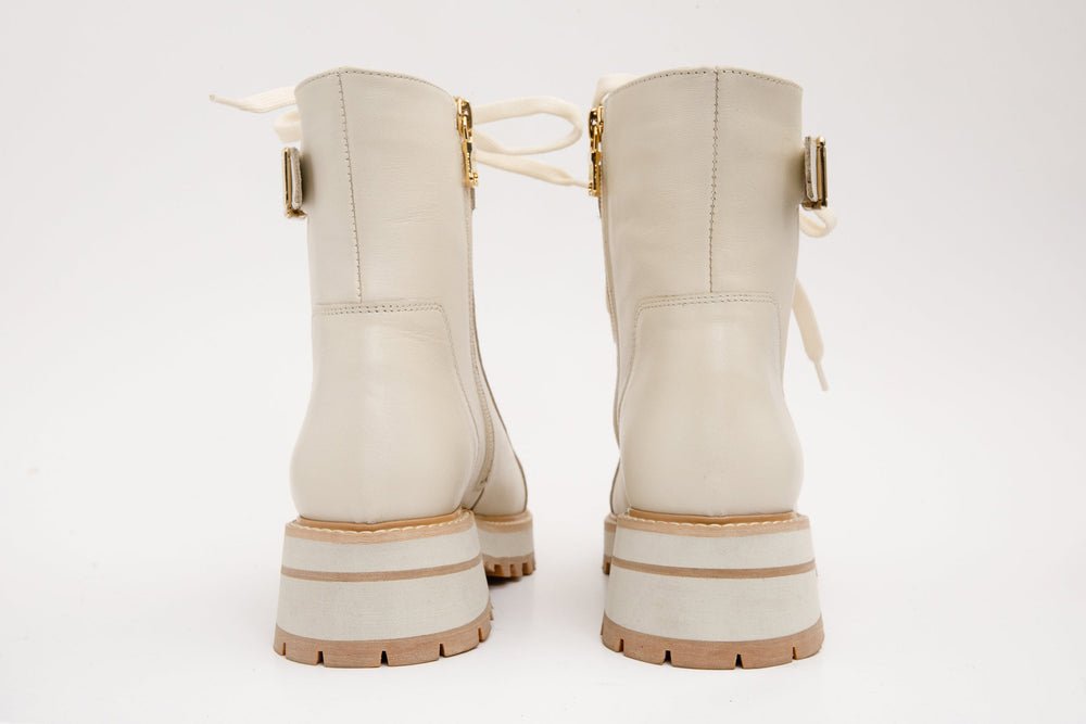 The Belgrano Cream Leather Lace-Up Ankle Boot With a Side Zipper - Vinci Leather