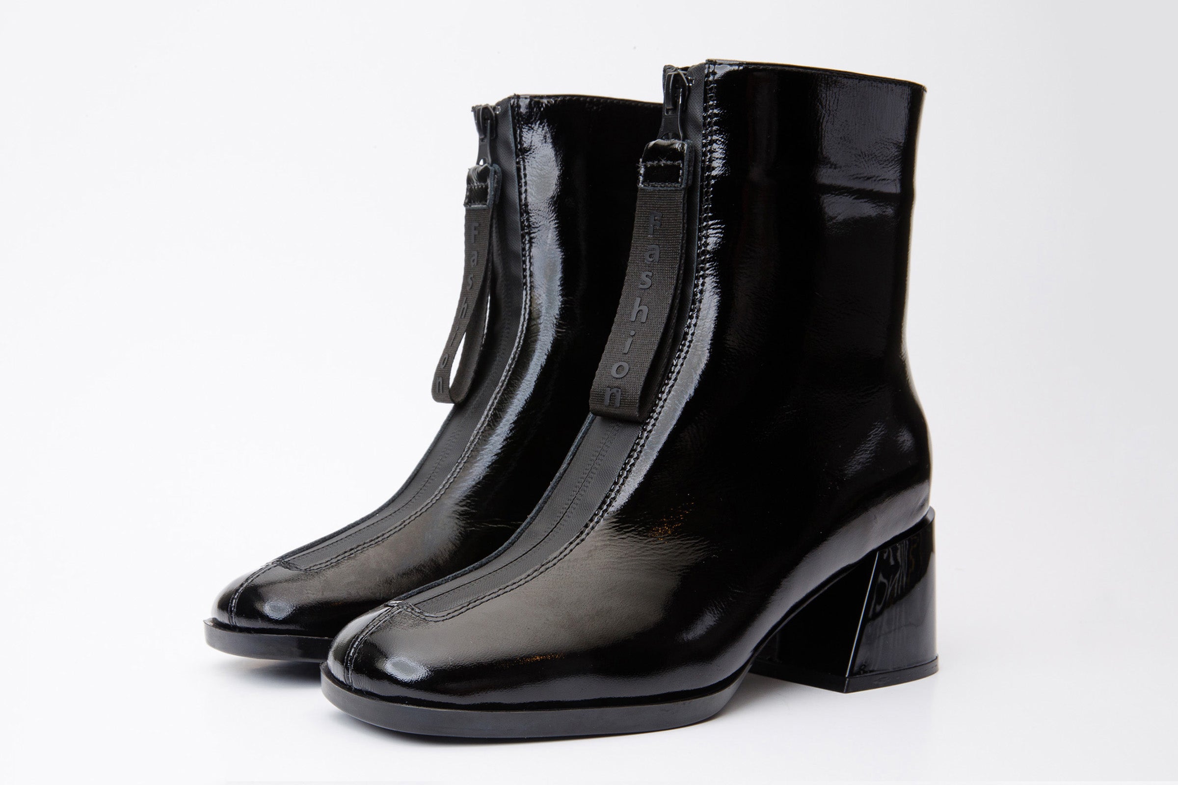 The Tackle Black Patent Leather Block Heel Boot - Vinci Leather