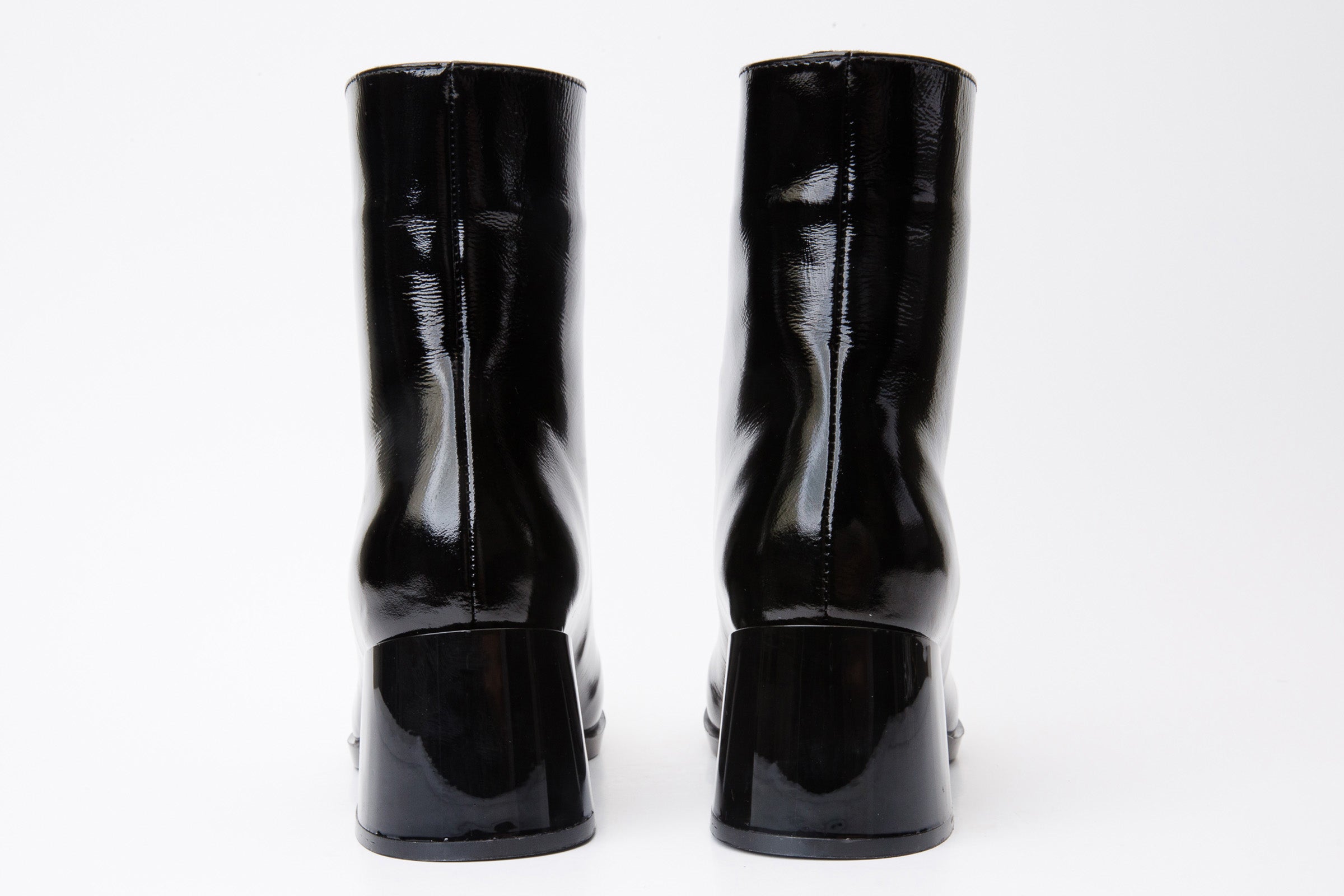 The Tackle Black Patent Leather Block Heel Boot - Vinci Leather