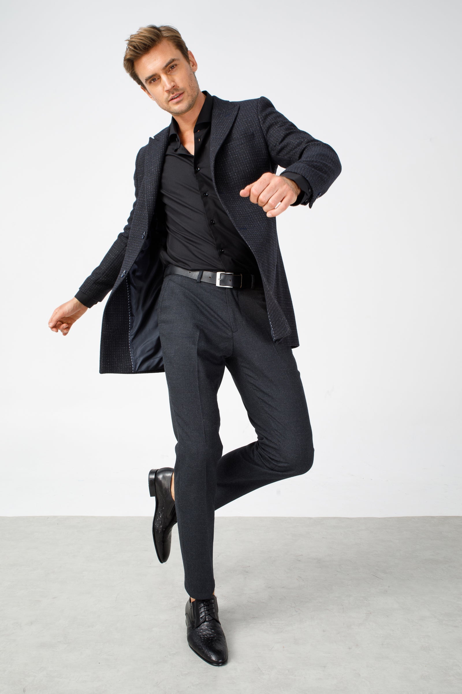 The Porto Alegre Black Leather Derby Shoe - Vinci Leather