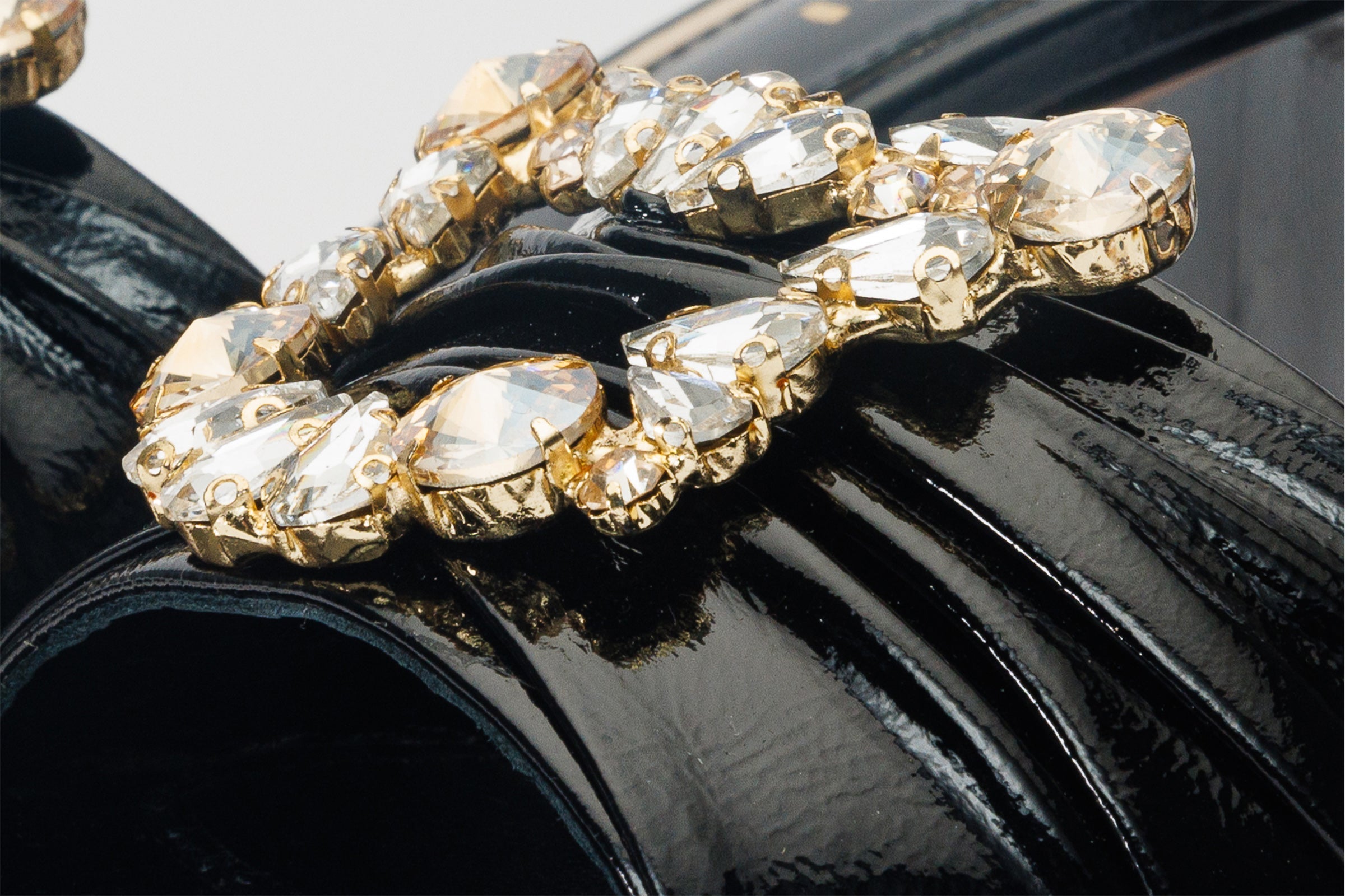 The Micro Black Leather Sandal - Vinci Leather