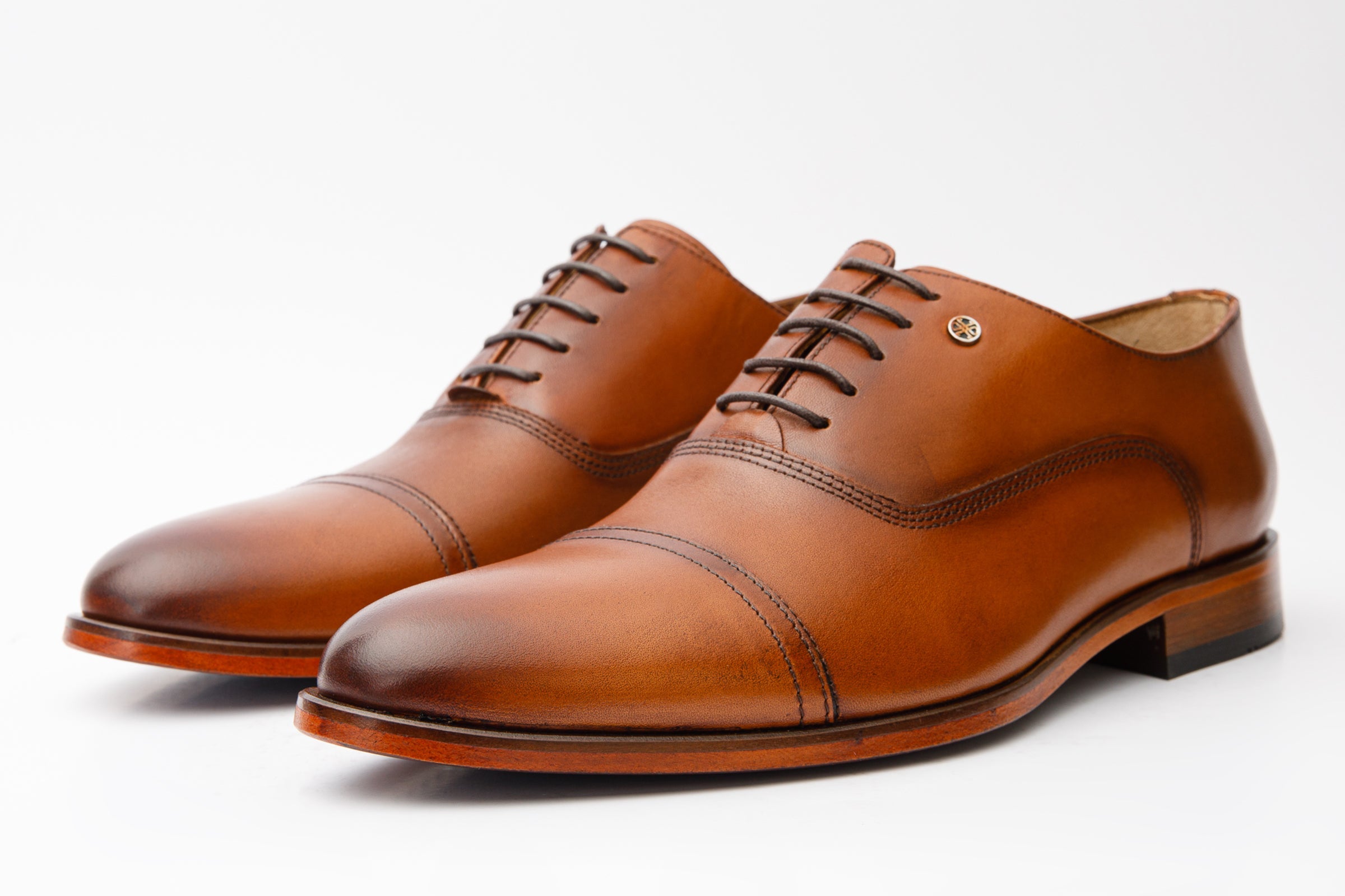 The Gambaha Tan Leather Quarter Brogue Cap Toe Oxford Shoe - Vinci Leather