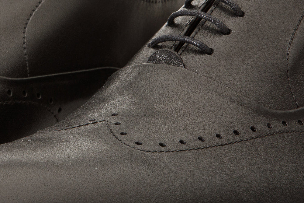 The Roma Black Leather Wingtip Oxford Shoe - Vinci Leather